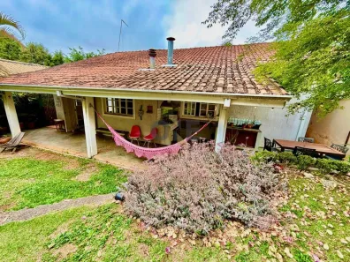 Casa de Condomínio com 3 Quartos à venda, 229m² no Pousada dos Bandeirantes, Carapicuíba