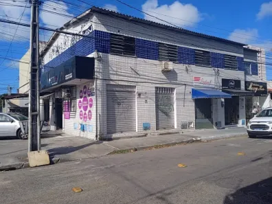 Prédio Comercial com 11 Quartos à venda, 698m² no Joaquim Távora, Fortaleza