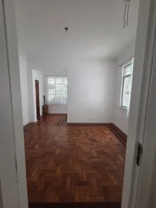 Apartamento com 3 Quartos para alugar, 110m² no Laranjeiras, Rio de Janeiro