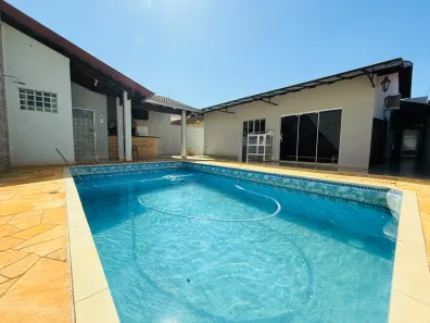 Casa com 3 Quartos à venda, 165m² no Brasília, Londrina