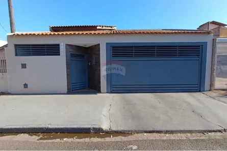 Casa com 3 Quartos à venda, 228m² no Vila Mineira, Andradina