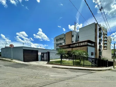 Apartamento com 2 Quartos à venda, 85m² no Teixeiras, Juiz de Fora