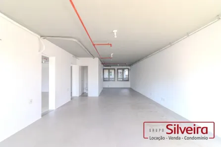 Sala Comercial para venda ou aluguel, 120m² no Auxiliadora, Porto Alegre
