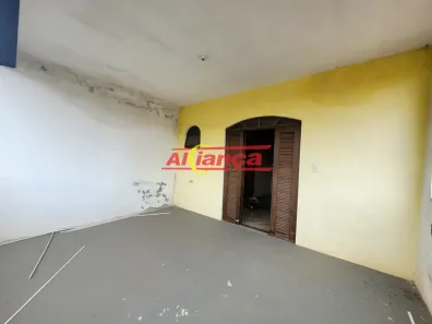 Sobrado com 4 Quartos à venda, 159m² no Cidade Soberana, Guarulhos
