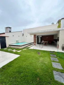Casa com 4 Quartos à venda, 230m² no Balneário dos Golfinhos, Caraguatatuba