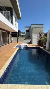 Casa com 4 Quartos à venda, 331m² no Santa Regina, Camboriú