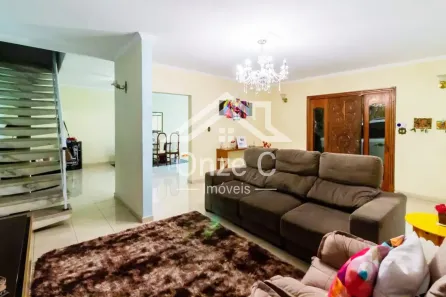 Sobrado com 3 Quartos à venda, 447m² no Vila Rosália, Guarulhos