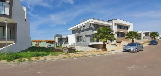 Lote/Terreno à venda, 300m² no Lamenha Pequena, Almirante Tamandaré