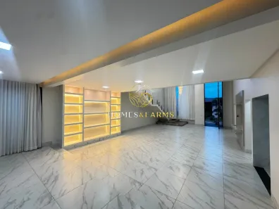 Sobrado com 4 Quartos para alugar, 400m² no Residencial Goiânia Golfe Clube, Goiânia