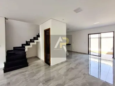 Sobrado com 3 Quartos à venda, 112m² no Vila Cecília, Mogi das Cruzes
