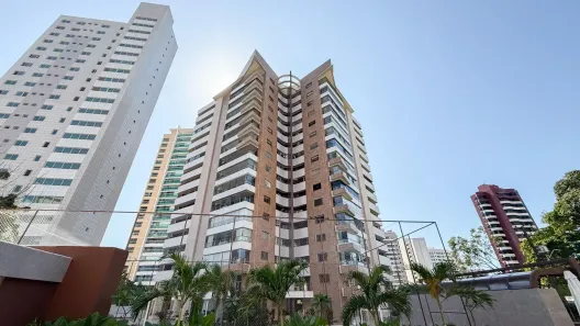 Apartamento com 5 Quartos à venda, 317m² no Guararapes, Fortaleza