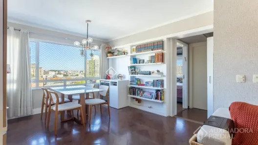 Apartamento com 2 Quartos à venda, 61m² no Rio Branco, Porto Alegre