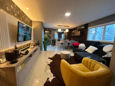 Apartamento com 3 Quartos para alugar, 110m² no Centro, Balneário Camboriú