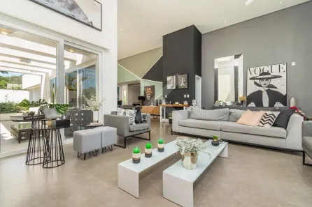 Casa de Condomínio com 3 Quartos para alugar, 250m² no Vila Nova, Porto Alegre