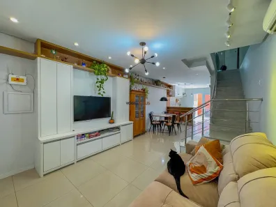 Casa de Condomínio com 2 Quartos à venda, 101m² no São José, Canoas