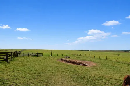 Fazenda/Sítio à venda, 2117000m² no Centro, Pirapozinho