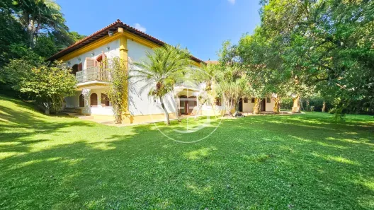 Casa de Condomínio com 4 Quartos à venda, 777m² no Jardim Marilu, Carapicuíba