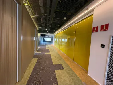 Sala Comercial para alugar, 1602m² no Parque Industrial Tomas Edson, São Paulo