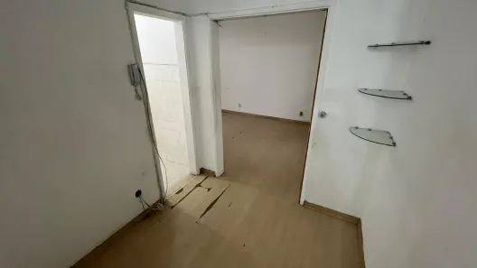 Kitnet com 1 Quarto à venda, 33m² no Copacabana, Rio de Janeiro