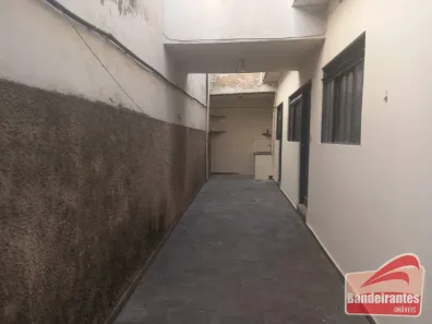 Casa com 2 Quartos para alugar, 40m² no Boa Vista, Belo Horizonte