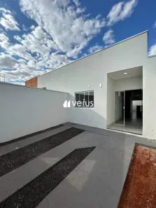 Casa com 2 Quartos à venda, 68m² no São Jorge, Uberlândia