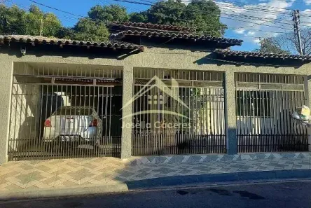 Casa com 3 Quartos à venda, 150m² no Cristo Rei, Várzea Grande