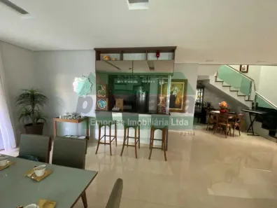 Casa de Condomínio com 4 Quartos à venda, 300m² no Ponta Negra, Manaus