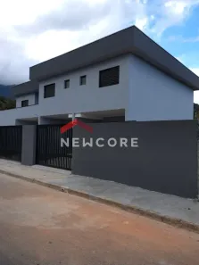 Casa de Condomínio com 3 Quartos à venda, 98m² no Balneário Gardem Mar, Caraguatatuba