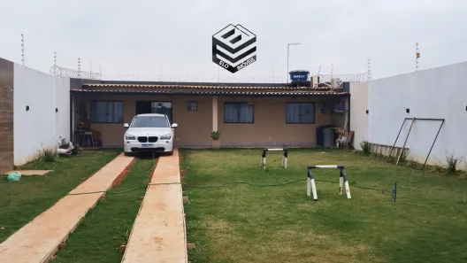 Casa de Condomínio com 2 Quartos à venda, 400m² no Taguatinga Norte, Brasília