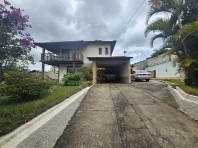 Casa com 3 Quartos à venda, 338m² no Fazendinha, Teresópolis