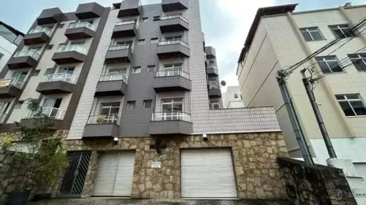Casa com 2 Quartos para alugar, 71m² no Teixeiras, Juiz de Fora