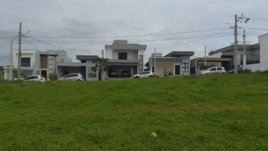 Lote/Terreno à venda, 250m² no Residencial Colinas, Caçapava