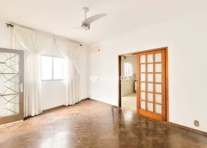 Casa com 2 Quartos à venda, 81m² no Vila Santana, Sorocaba