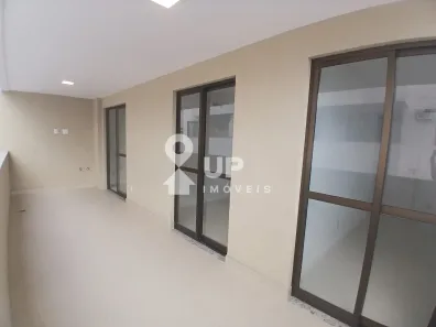 Apartamento com 3 Quartos para alugar, 110m² no Recreio dos Bandeirantes, Rio de Janeiro