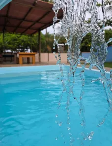 Sobrado com 6 Quartos à venda, 500m² no Olivença, Ilhéus