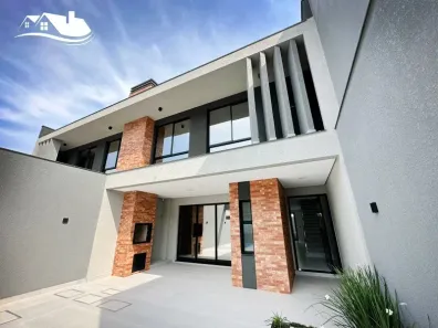 Sobrado com 2 Quartos à venda, 292m² no Barra, Balneário Camboriú