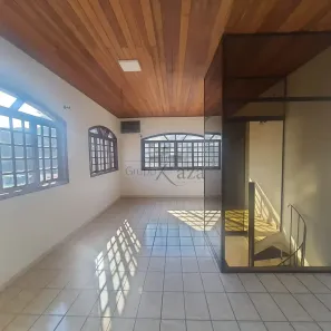 Casa com 4 Quartos para venda ou aluguel, 138m² no Residencial Tatetuba, São José dos Campos