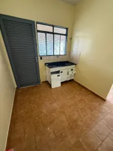 Casa com 1 Quarto para alugar, 65m² no Jardim Caparroz, São José do Rio Preto