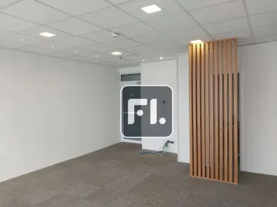 Sala Comercial à venda, 84m² no Cidade Monções, São Paulo