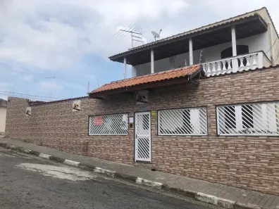Sobrado com 4 Quartos à venda, 241m² no Vila São Carlos, Itaquaquecetuba