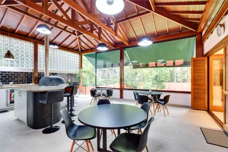 Casa com 4 Quartos à venda, 310m² no Santo Amaro, São Paulo
