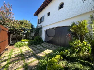 Casa com 5 Quartos à venda, 270m² no Parque Maria Helena, São Paulo