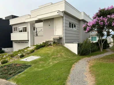 Casa com 4 Quartos à venda, 355m² no Pedra Branca, Palhoça