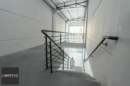 Prédio Comercial à venda, 141m² no Passo da Areia, Porto Alegre