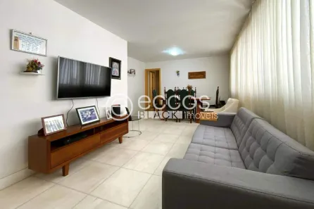 Apartamento com 3 Quartos à venda, 115m² no Savassi, Belo Horizonte