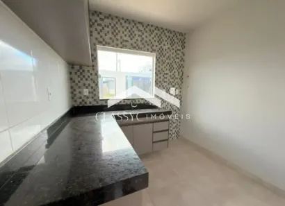 Sobrado com 2 Quartos para alugar, 72m² no Novo Mundo, Uberlândia