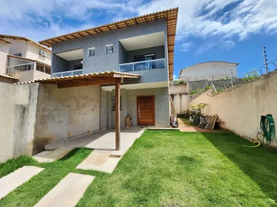 Sobrado com 3 Quartos à venda, 180m² no Portal de Jacaraípe, Serra