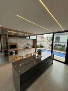 Casa de Condomínio com 3 Quartos à venda, 254m² no Cézar de Souza, Mogi das Cruzes