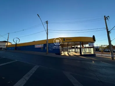 Galpão/Depósito/Armazém para alugar, 845m² no Vera Cruz, Montes Claros