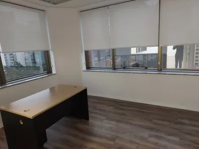 Sala Comercial com 3 Quartos para alugar, 196m² no Vila Olímpia, São Paulo